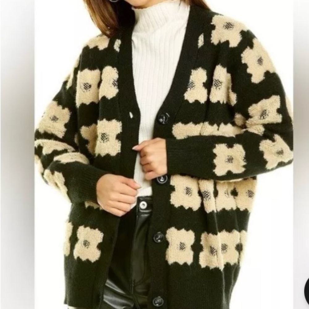 Sadie & Sage Floral Cardigan Sweater Chunky Knit Women Sz M / L Cozy Black Cream